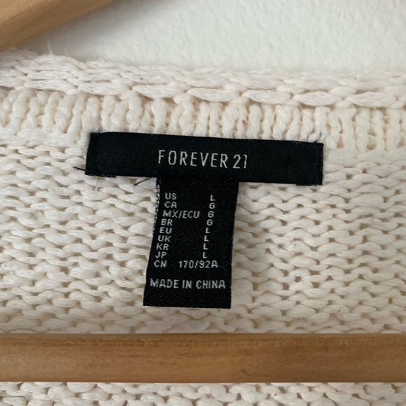 FOREVER 21 | Retro Striped Cropped Knit Sweater - Picture 3 of 7